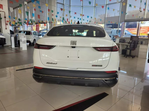 Fiat FASTBACK 1.3 T270 At6