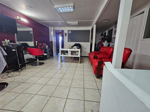 Venta De Casa Con Local Comercial, Las Princesas, Concepción