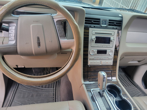 Lincoln Navigator Vagoneta Qc Dvd R-20 Lujo L 4x2 At