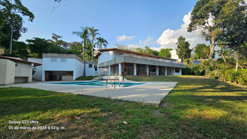 Casa En Valle Arriba