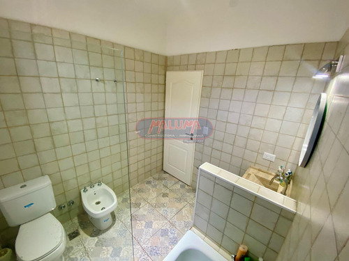 Casa En Venta En Liniers
