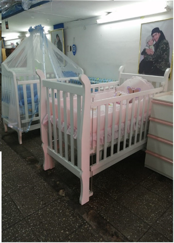 Cuna Para Bebes Al Duco Con Tres Niveles De Colchón