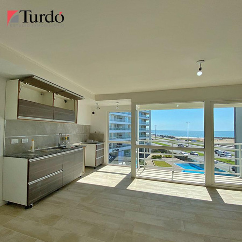 Venta Departamento 2 Ambientes A La Calle Con Vista Al Mar - Zona La Perla - Mar Del Plata