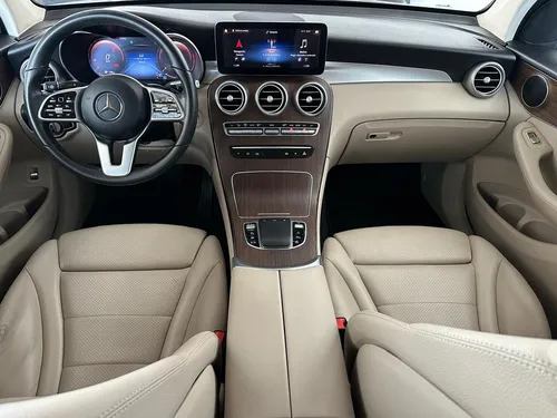 Mercedes-Benz Clase GLC 5p GLC 300 4Matic Comfort L4/2.0 Aut