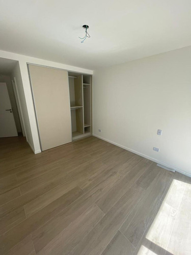 Venta Departamento 2 Ambientes Con Balcon Saliente - Noveccento Moreno - Plaza Colon Mar Del Plata