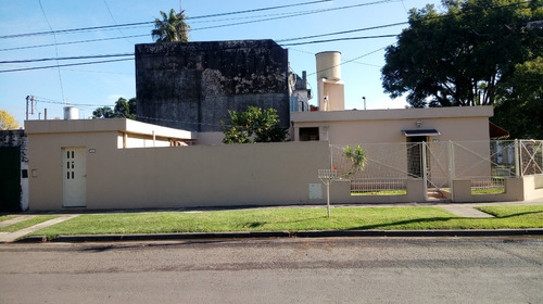 Imagen 2 de 12 de Casa Americana, Parque Quirno, Hurligham