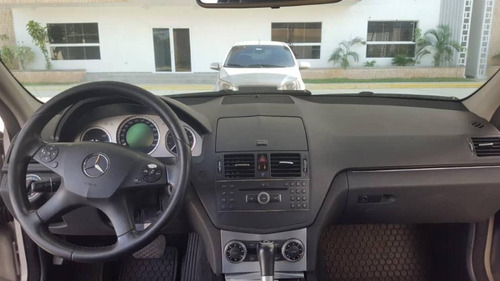 Mercedes Benz C200k Gris 2008