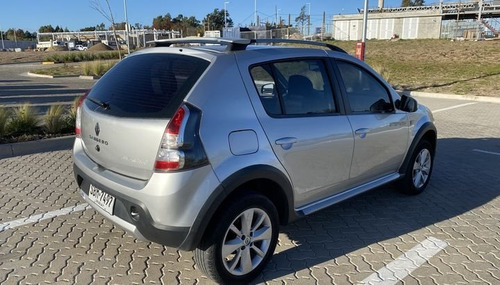 Renault Sandero Stepway 1.6 2012
