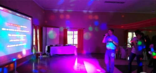 Alquiler De Proyector Pantalla Gigante Karaoke Sonido Luces
