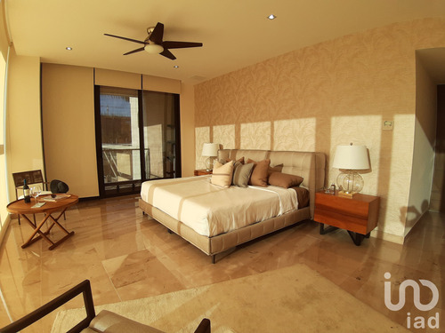 Venta Departamento 3 Ambientes Zona Hotelera