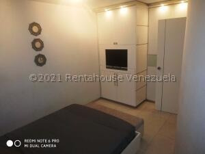 Imagen 4 de 10 de Apto En Venta Lomas De Las Mercedes 22-4471 Caro Fermoso 0424 2083128