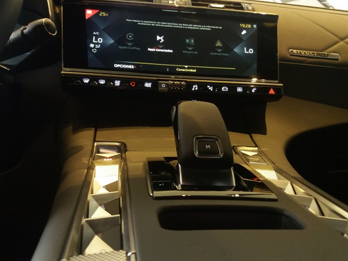 Ds Ds7 Crossback 2.0 Hdi 180 At So Chic