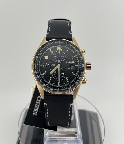 Ca0773-15e Reloj Citizen Cronografo Eco Drive 40mm Gift Set Correa Gris Oscuro Bisel Dorado Fondo Gris Oscuro