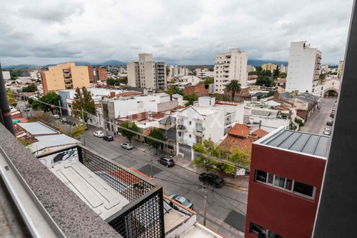 Departamento Piso 2 Dormitorios Venta Macrocentro