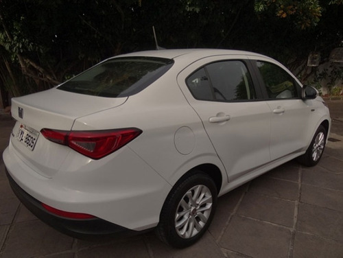 Imagem 3 de 8 de Fiat Cronos Drive