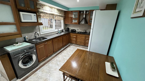 Casa En Punta Mogotes