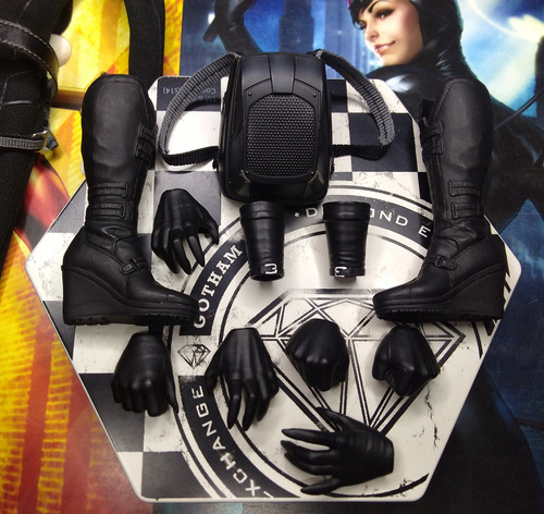 Catwoman: Gatubela. Set Escala 1/6. Sideshow Collectibles. (Usado)