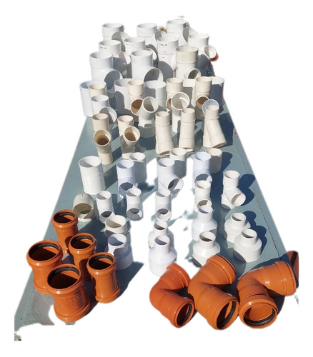 Lote De 49 Piezas Pvc Blancos Y 8 Awaduct