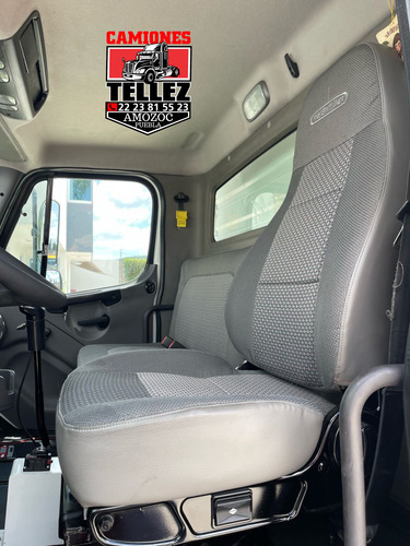 Freightliner M2 35k Modelo 2016 Volteo 7 Mts Original