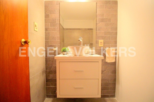 Impecable Casa Con Piscina En Venta Carrasco