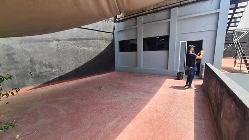 Terreno Con Uso De Suelo Z En Del Valle Centro