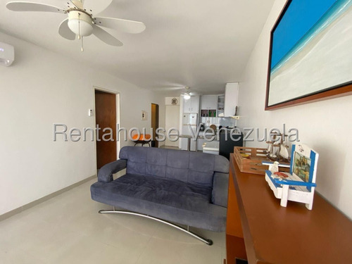 Playa Grande Apartamento En Venta