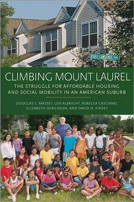 Libro Climbing Mount Laurel : The Struggle For Affordable...