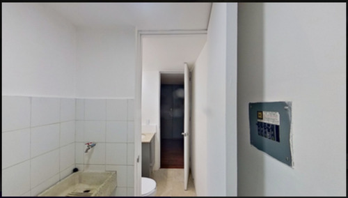 Departamento En Venta En Río Tíber, Cuauhtémoc A Unas Cuadras De Paseo De La Reforma. 1 Recamara, 2 Baños, 1 Estacionamiento
