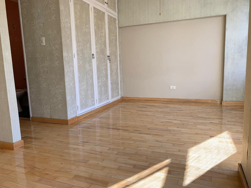 Departamento - Monserrat