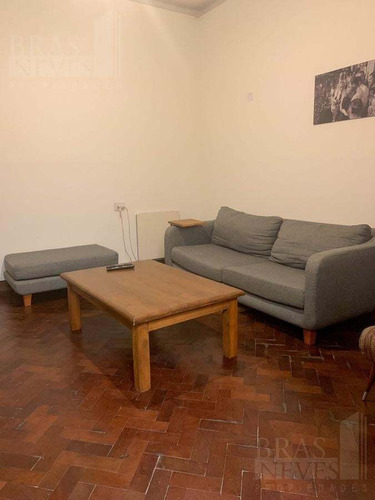 Imagen 3 de 12 de Retasado !!! Bajó Usd 14000.- Antiguo Y Reciclado - 2 Amb.-