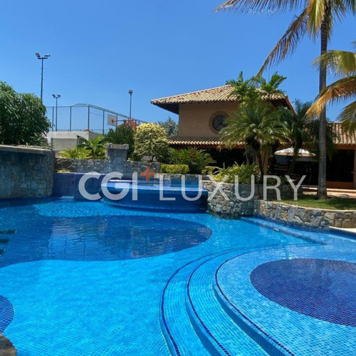 Cgi+ Luxury Vende Bella Casa En Morro Yacht Club