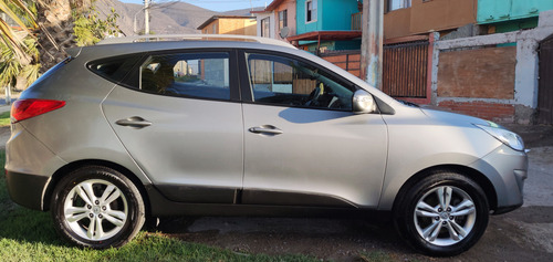 Hyundai Tucson Lm 2.0Gl 2Wd Ac 2Ab