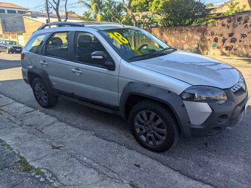 Imagem 1 de 15 de Fiat Palio Weekend 1.8 2018