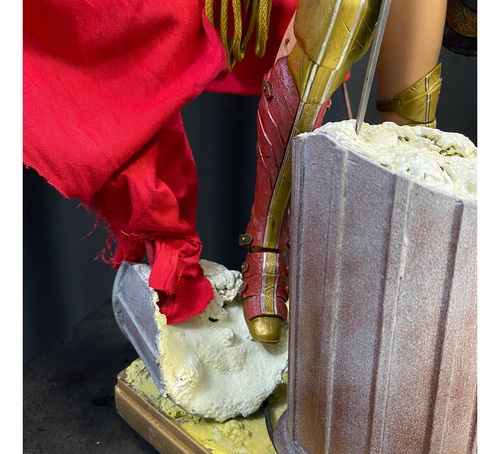 Mulher Maravilha 1/4 Neca Wonder Woman 45cm Base Custom (Recondicionado)