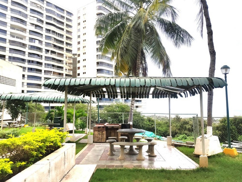 Imagen 27 de 30 de Vendo Apartamento 81 M2, 2h, 2b, 1 Pto Catia La Mar, Vargas