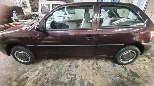 Imagem 3 de 14 de Volkswagen Gol 2000 1.0 3p