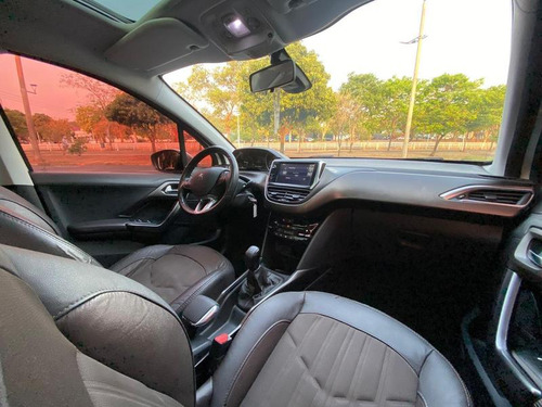 Peugeot 2008 Griffe 1.6 Manual