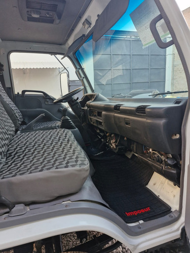 Isuzu Elf 400 Modelo 2007