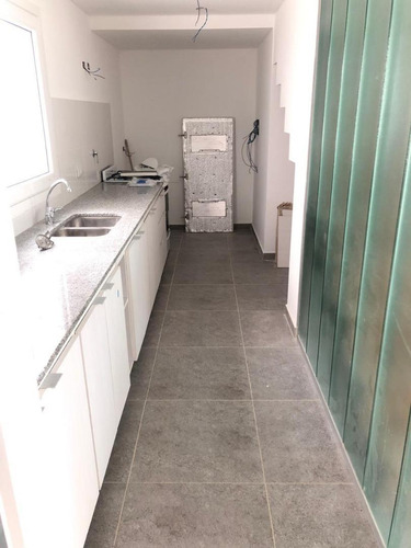 44 E/ 16 Y 17 - Duplex De 3 Dor