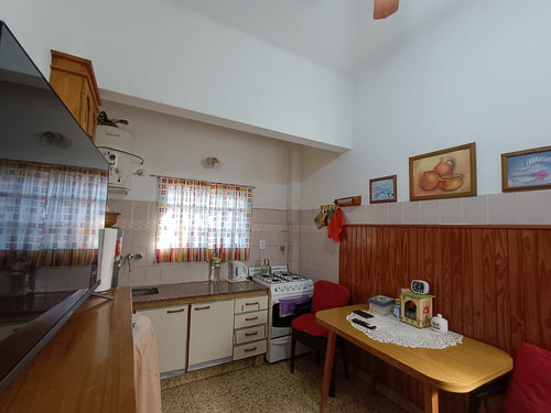 Casa En Venta Mas Local, Ideal Inversor Hurlingham
