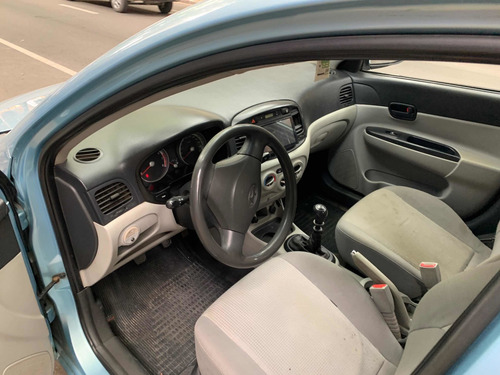 Hyundai Accent 1.5 Gls Mt 2010