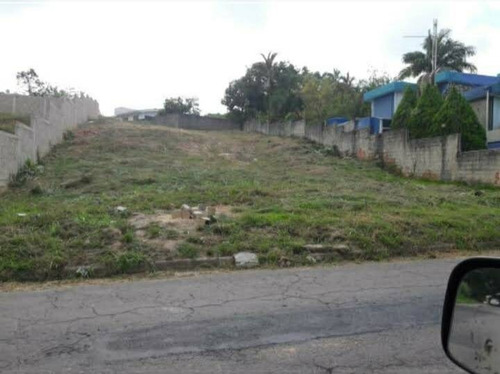 Imagen 1 de 7 de Se Vende Terreno En Av Principal De Colinas De Guataparo Cód 138142