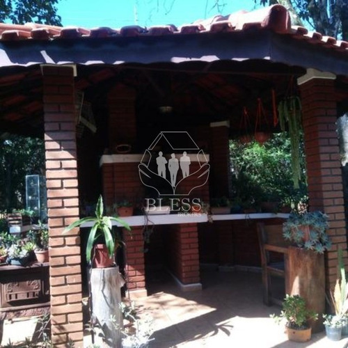 Chácara Ao Lado Da Rod. Edgard Máximo Zamboto Em Campo Limpo Paulista - Sp Excelente Casa Com 03 Dormitórios Sendo 01 Suíte Com Armários, Wc Social, - Ch00161 - 67659389