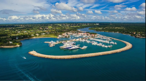 For Sale Penthose En La Marina De Cap Cana De 4 Habitaciones 559 Metros Terraza Vista Al Mar