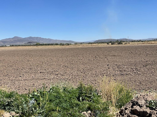 Terreno En Venta, Muy Cerca De Parque Platah, Villa De Tezontepec, Hgo.