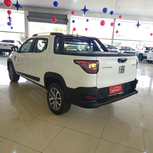 Fiat Strada 1.3 Volcano Cab. Dupla 16v Flex 4p