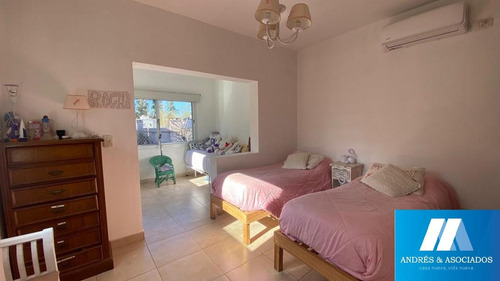 Imagen 14 de 22 de Casa En Venta En Bcdo Villa Flaubert