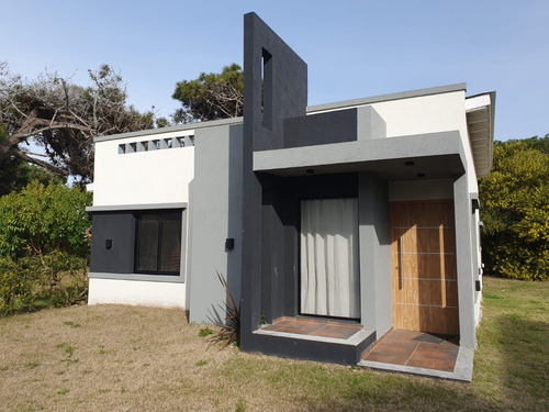 Casa Sobre Costanera De Nueva Atlantis - Financiada