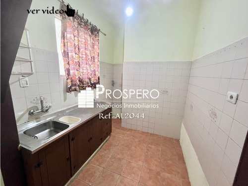 Al2044/1 Venta Casa 3dorm Bella Vista Patios