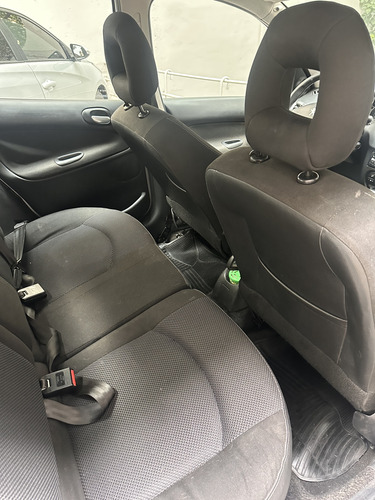 Peugeot 207 1.6 sedan xt premium tiptronic